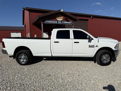 2016 RAM 3500 Tradesman   - Photo 4 - Shirley, IN 47384