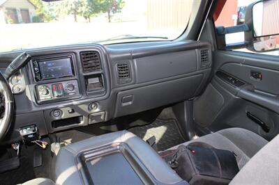 2007 Chevrolet Silverado 2500HD Classic LS   - Photo 16 - Maxwell, IN 46154