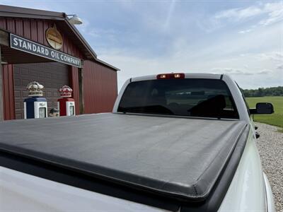 2004 Dodge Ram 2500 ST - Photo 5 - Shirley, IN 47384