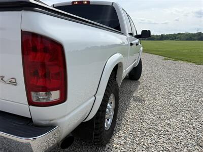 2004 Dodge Ram 2500 ST - Photo 7 - Shirley, IN 47384