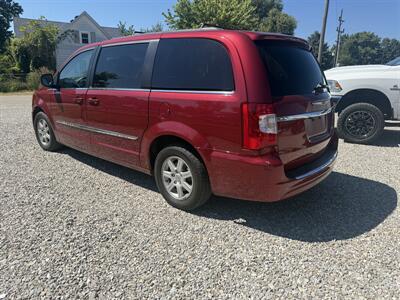 2012 Chrysler Town & Country Touring   - Photo 6 - Shirley, IN 47384