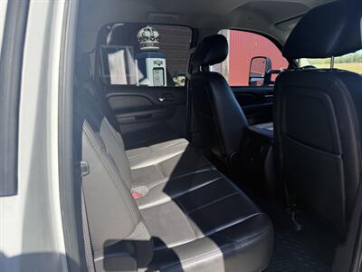 2011 Chevrolet Silverado 3500 LTZ   - Photo 30 - Shirley, IN 47384