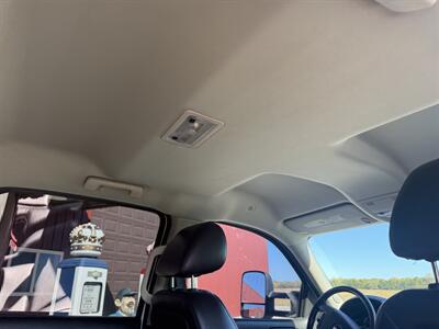 2011 Chevrolet Silverado 3500 LTZ   - Photo 26 - Shirley, IN 47384
