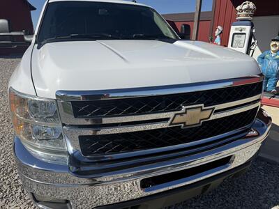 2011 Chevrolet Silverado 3500 LTZ   - Photo 5 - Shirley, IN 47384
