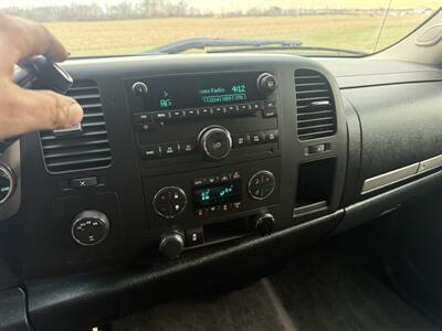 2013 GMC Sierra 1500 SLE   - Photo 14 - Shirley, IN 47384