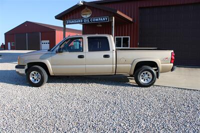 2004 Chevrolet Silverado 2500 LS   - Photo 4 - Maxwell, IN 46154