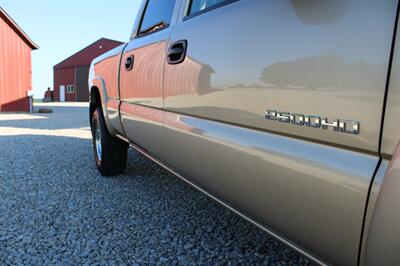 2004 Chevrolet Silverado 2500 LS   - Photo 9 - Maxwell, IN 46154