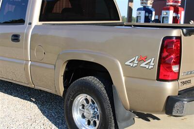 2004 Chevrolet Silverado 2500 LS   - Photo 38 - Maxwell, IN 46154