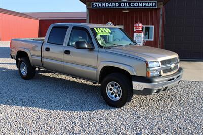 2004 Chevrolet Silverado 2500 LS   - Photo 2 - Maxwell, IN 46154