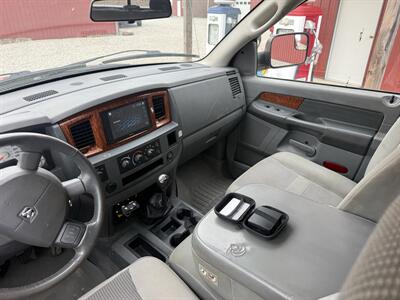 2006 Dodge Ram 3500 ST   - Photo 19 - Shirley, IN 47384