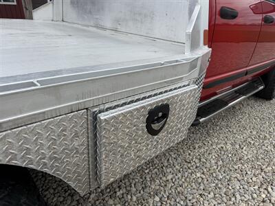 2006 Dodge Ram 3500 ST   - Photo 31 - Shirley, IN 47384