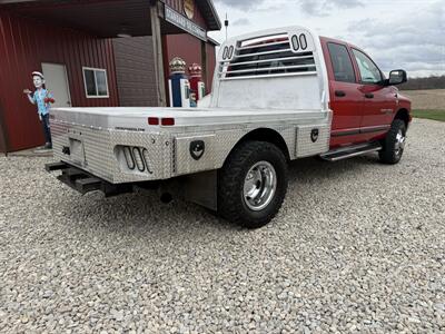 2006 Dodge Ram 3500 ST   - Photo 3 - Shirley, IN 47384