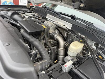 2017 Chevrolet Silverado 3500 LTZ   - Photo 31 - Shirley, IN 47384