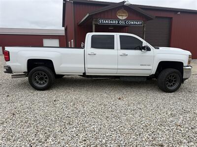 2017 Chevrolet Silverado 3500 LTZ   - Photo 4 - Shirley, IN 47384