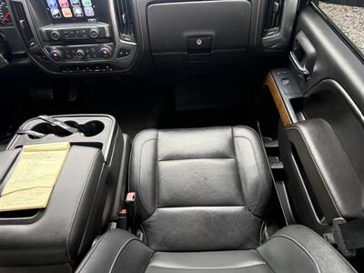 2017 Chevrolet Silverado 3500 LTZ   - Photo 14 - Shirley, IN 47384