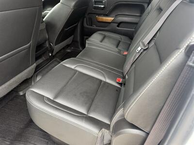 2017 Chevrolet Silverado 3500 LTZ   - Photo 26 - Shirley, IN 47384