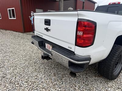 2017 Chevrolet Silverado 3500 LTZ   - Photo 3 - Shirley, IN 47384