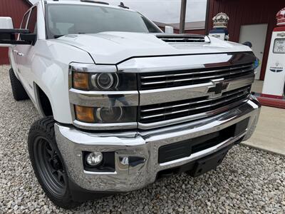 2017 Chevrolet Silverado 3500 LTZ   - Photo 18 - Shirley, IN 47384