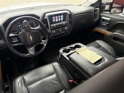 2017 Chevrolet Silverado 3500 LTZ   - Photo 27 - Shirley, IN 47384