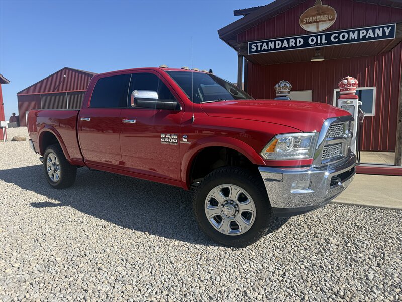 2018 RAM 2500 Laramie   - Photo 1 - Shirley, IN 47384