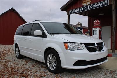 2014 Dodge Grand Caravan SXT   - Photo 13 - Maxwell, IN 46154