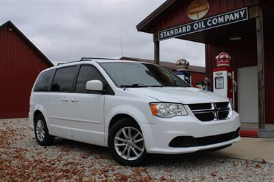 2014 Dodge Grand Caravan SXT   - Photo 1 - Maxwell, IN 46154