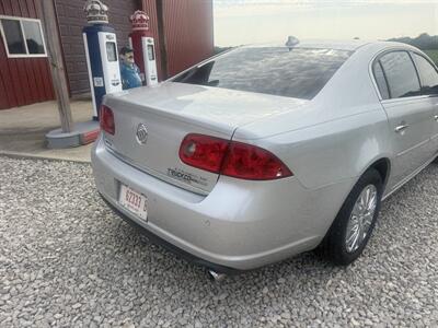 2009 Buick Lucerne CXL   - Photo 4 - Shirley, IN 47384