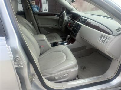 2009 Buick Lucerne CXL   - Photo 16 - Shirley, IN 47384