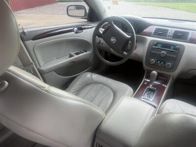 2009 Buick Lucerne CXL   - Photo 9 - Shirley, IN 47384