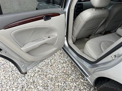 2009 Buick Lucerne CXL   - Photo 20 - Shirley, IN 47384