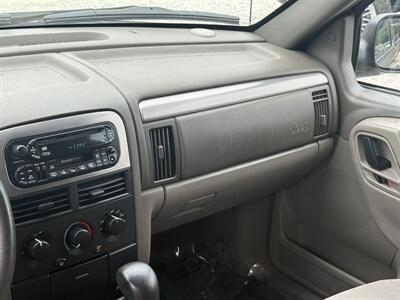 2001 Jeep Grand Cherokee Laredo 4dr Laredo   - Photo 20 - Shirley, IN 47384