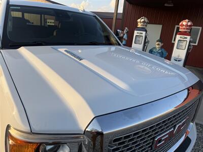 2016 GMC Sierra 2500 Denali - Photo 8 - Shirley, IN 47384