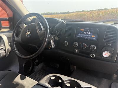 2007 Chevrolet Silverado 2500 LT Truck 2dr Regular Cab   - Photo 34 - Shirley, IN 47384