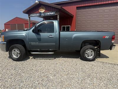 2007 Chevrolet Silverado 2500 LT Truck 2dr Regular Cab   - Photo 4 - Shirley, IN 47384
