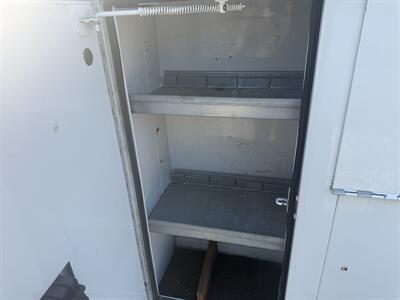 2014 Ford E-350 SD   - Photo 21 - Shirley, IN 47384