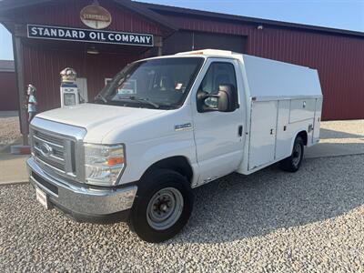 2014 Ford E-350 SD   - Photo 15 - Shirley, IN 47384