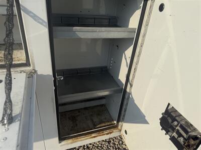 2014 Ford E-350 SD   - Photo 13 - Shirley, IN 47384