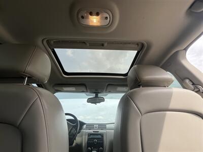 2006 Chevrolet Impala SS   - Photo 12 - Maxwell, IN 46154