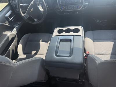 2018 Chevrolet Silverado 1500 LT Z71   - Photo 23 - Shirley, IN 47384