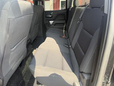 2018 Chevrolet Silverado 1500 LT Z71   - Photo 13 - Shirley, IN 47384