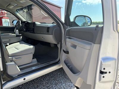 2012 Chevrolet Silverado 1500 LT - Photo 14 - Shirley, IN 47384