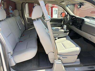 2012 Chevrolet Silverado 1500 LT - Photo 12 - Shirley, IN 47384