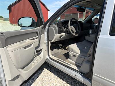 2012 Chevrolet Silverado 1500 LT - Photo 23 - Shirley, IN 47384