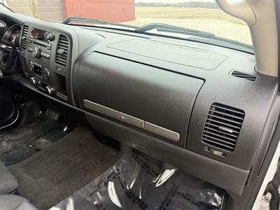 2012 Chevrolet Silverado 1500 LT   - Photo 12 - Shirley, IN 47384