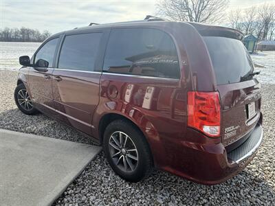 2017 Dodge Grand Caravan SXT   - Photo 20 - Maxwell, IN 46154