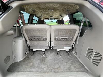 2001 Chrysler Town and Country LXi - Photo 8 - Shirley, IN 47384