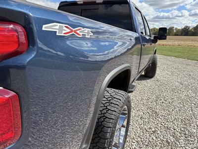 2021 Chevrolet Silverado 2500 LT   - Photo 5 - Shirley, IN 47384