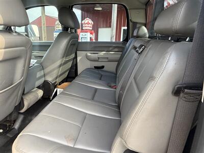 2014 GMC Sierra 3500HD CC Work Truck - Photo 24 - Shirley, IN 47384