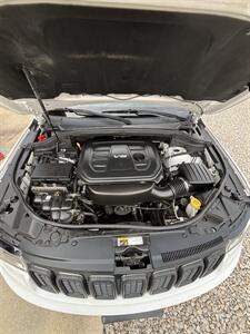 2017 Jeep Grand Cherokee Limited   - Photo 14 - Shirley, IN 47384