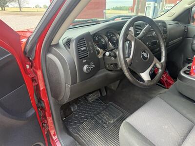 2013 Chevrolet Silverado 1500 LT - Photo 20 - Shirley, IN 47384